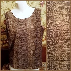 IKC sleeveless Alligator Reptile Animal print Top